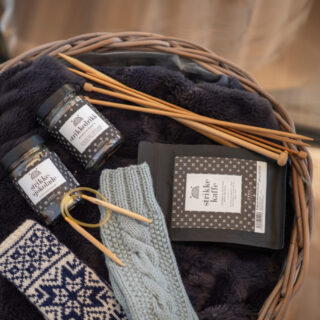 Strikkekaffe Og Sjokolade